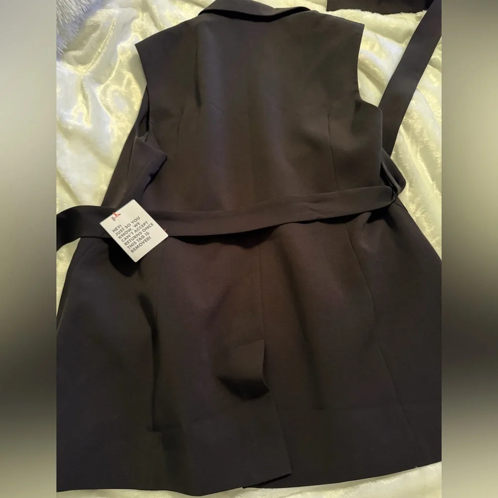 ASOS Black Sleeveless Blazer - Picture 10 of 14